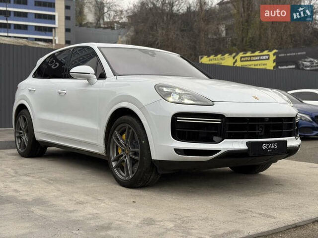 Белый Порше Каен, объемом двигателя 4 л и пробегом 52 тыс. км за 79000 $, фото 2 на Automoto.ua