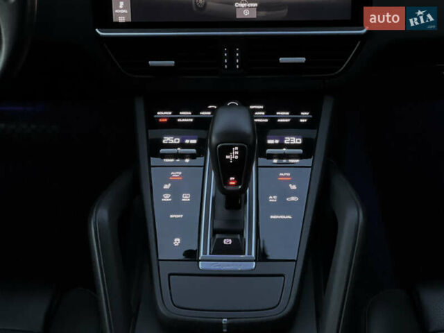 Белый Порше Каен, объемом двигателя 3 л и пробегом 39 тыс. км за 49900 $, фото 44 на Automoto.ua