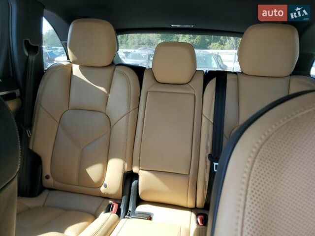 Білий Порше Cayenne, об'ємом двигуна 3.6 л та пробігом 69 тис. км за 11400 $, фото 9 на Automoto.ua