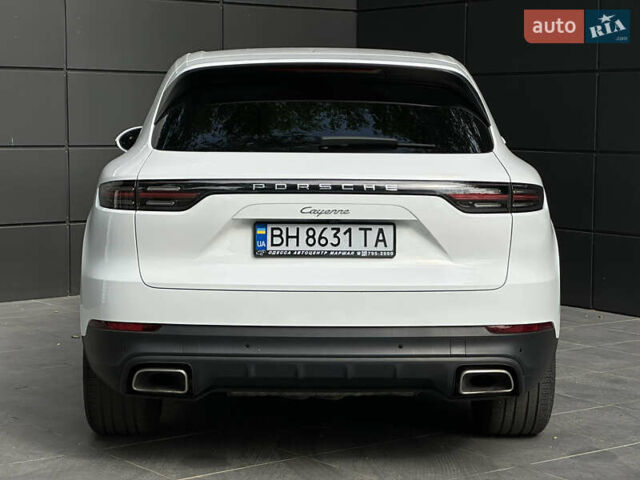 Порше Каен 2018 в Одессе на Automoto.ua Белый Порше Каен, объемом двигателя 3 л и пробегом 45 тыс. км за 52500 $, фото 10 на Automoto.ua