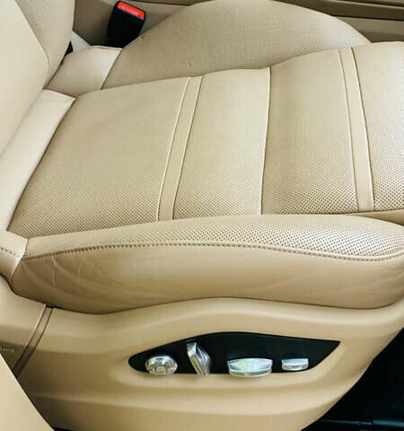 Білий Порше Cayenne, об'ємом двигуна 3 л та пробігом 84 тис. км за 49000 $, фото 3 на Automoto.ua