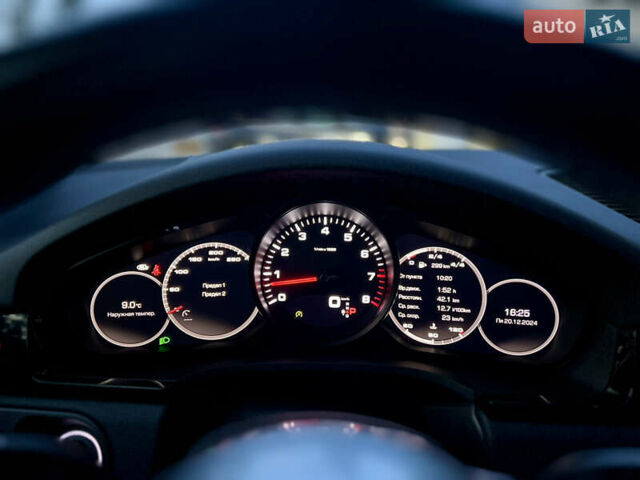 Белый Порше Каен, объемом двигателя 3 л и пробегом 39 тыс. км за 49900 $, фото 47 на Automoto.ua