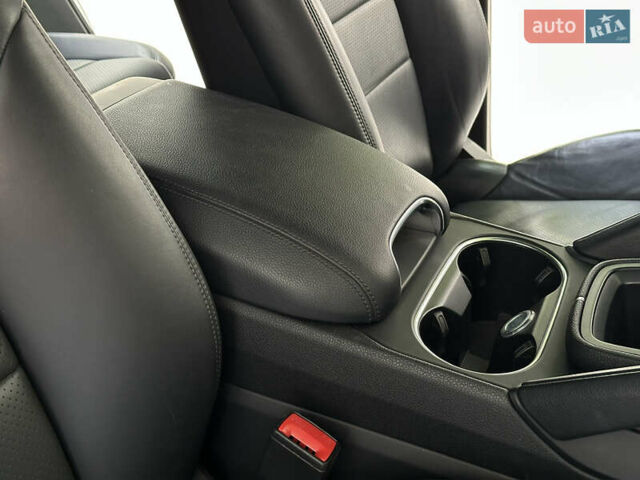 Порше Каен 2018 в Одессе на Automoto.ua Белый Порше Каен, объемом двигателя 3 л и пробегом 45 тыс. км за 52500 $, фото 39 на Automoto.ua