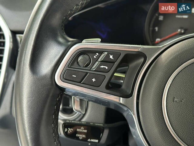 Порше Каен 2018 в Одессе на Automoto.ua Белый Порше Каен, объемом двигателя 3 л и пробегом 45 тыс. км за 52500 $, фото 59 на Automoto.ua