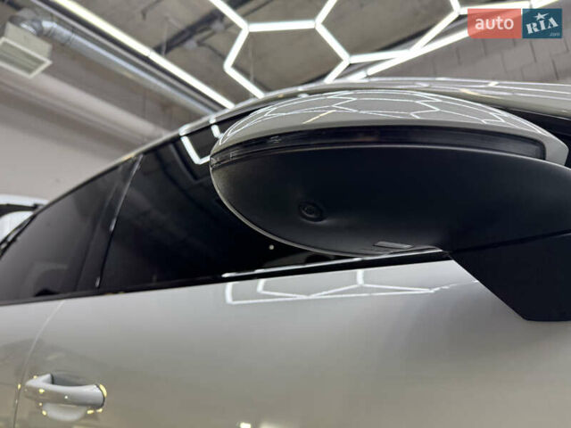 Білий Порше Cayenne, об'ємом двигуна 3 л та пробігом 75 тис. км за 71000 $, фото 48 на Automoto.ua