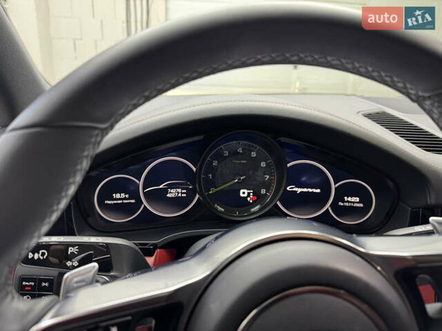 Білий Порше Cayenne, об'ємом двигуна 3 л та пробігом 75 тис. км за 71000 $, фото 43 на Automoto.ua