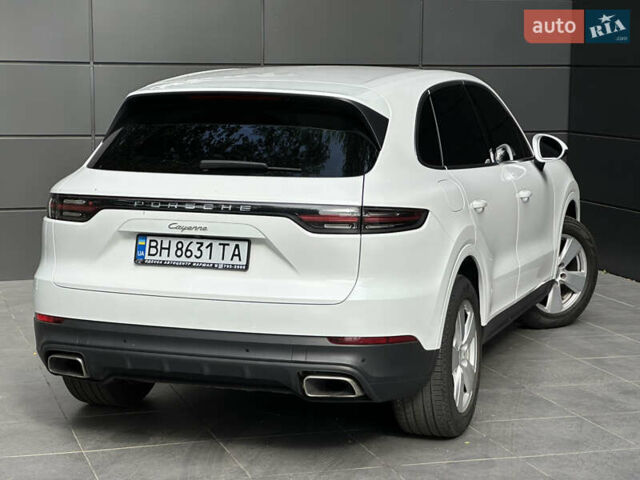 Порше Каен 2018 в Одессе на Automoto.ua Белый Порше Каен, объемом двигателя 3 л и пробегом 45 тыс. км за 52500 $, фото 7 на Automoto.ua