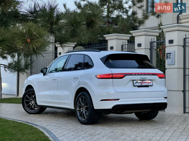 Порше Cayenne 2018 у Одесі на Automoto.ua Білий Порше Cayenne, об'ємом двигуна 3 л та пробігом 32 тис. км за 52000 $, фото 9 на Automoto.ua
