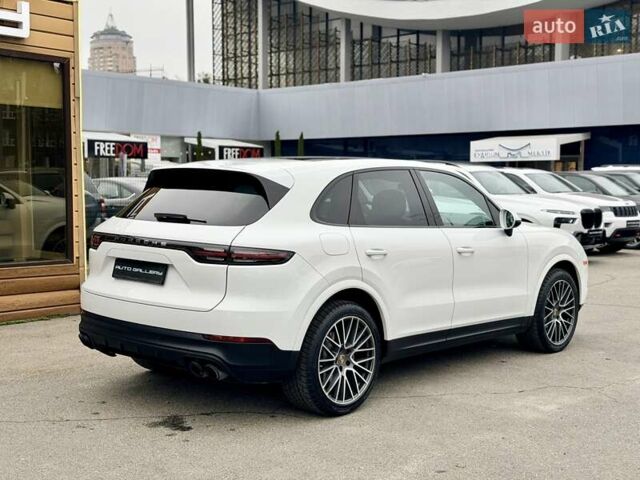 Білий Порше Cayenne, об'ємом двигуна 3 л та пробігом 90 тис. км за 49999 $, фото 9 на Automoto.ua