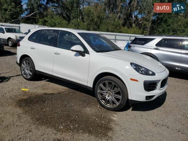 Білий Порше Cayenne, об'ємом двигуна 3.6 л та пробігом 69 тис. км за 11400 $, фото 3 на Automoto.ua