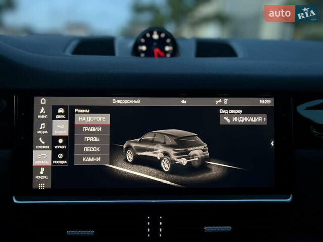 Белый Порше Каен, объемом двигателя 3 л и пробегом 39 тыс. км за 49900 $, фото 57 на Automoto.ua