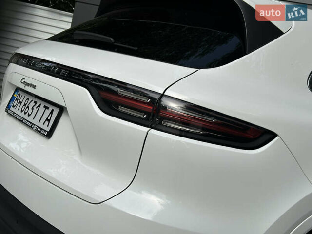 Порше Каен 2018 в Одессе на Automoto.ua Белый Порше Каен, объемом двигателя 3 л и пробегом 45 тыс. км за 52500 $, фото 21 на Automoto.ua