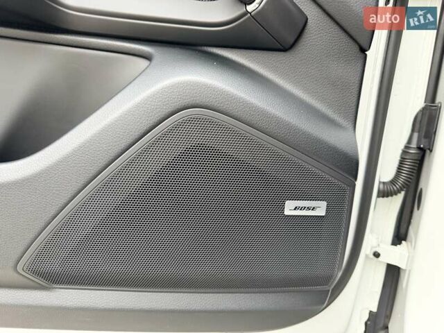 Білий Порше Cayenne, об'ємом двигуна 3 л та пробігом 90 тис. км за 49999 $, фото 24 на Automoto.ua