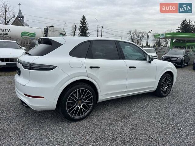 Білий Порше Cayenne, об'ємом двигуна 3 л та пробігом 33 тис. км за 59900 $, фото 27 на Automoto.ua