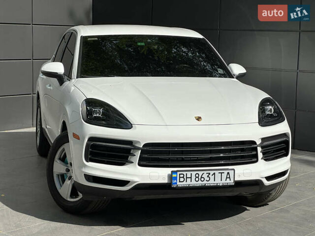 Порше Каен 2018 в Одессе на Automoto.ua Белый Порше Каен, объемом двигателя 3 л и пробегом 45 тыс. км за 52500 $, фото 15 на Automoto.ua