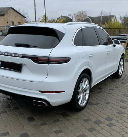 Білий Порше Cayenne, об'ємом двигуна 3 л та пробігом 84 тис. км за 49000 $, фото 6 на Automoto.ua