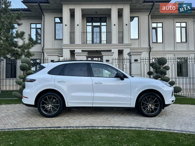 Порше Cayenne 2018 у Одесі на Automoto.ua Білий Порше Cayenne, об'ємом двигуна 3 л та пробігом 32 тис. км за 52000 $, фото 18 на Automoto.ua