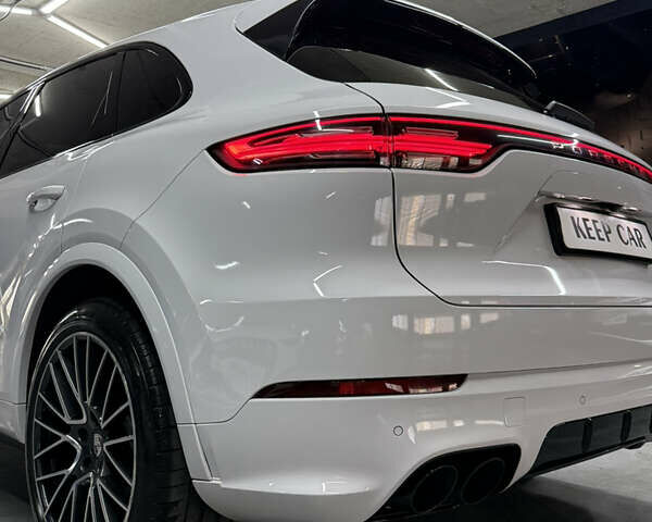 Порше Каен 2018 в Одессе на Automoto.ua Белый Порше Каен, объемом двигателя 2.9 л и пробегом 80 тыс. км за 67000 $, фото 12 на Automoto.ua