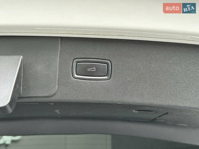 Порше Каен 2018 в Одессе на Automoto.ua Белый Порше Каен, объемом двигателя 3 л и пробегом 45 тыс. км за 52500 $, фото 23 на Automoto.ua