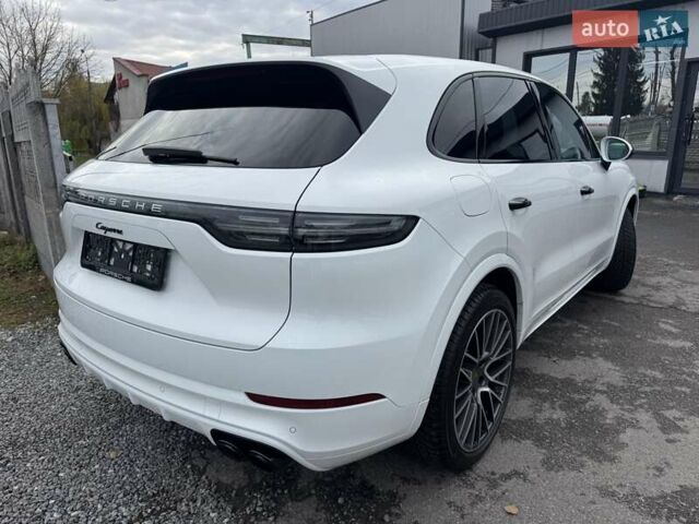 Білий Порше Cayenne, об'ємом двигуна 3 л та пробігом 33 тис. км за 59900 $, фото 52 на Automoto.ua