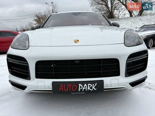 Белый Порше Каен, объемом двигателя 4 л и пробегом 38 тыс. км за 87500 $, фото 6 на Automoto.ua