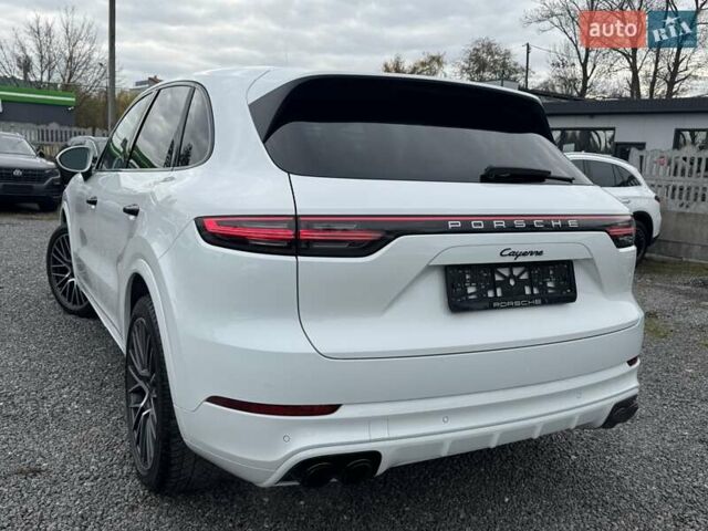 Білий Порше Cayenne, об'ємом двигуна 3 л та пробігом 33 тис. км за 59900 $, фото 13 на Automoto.ua