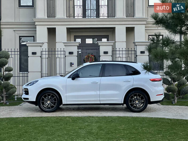 Порше Cayenne 2018 у Одесі на Automoto.ua Білий Порше Cayenne, об'ємом двигуна 3 л та пробігом 32 тис. км за 52000 $, фото 7 на Automoto.ua