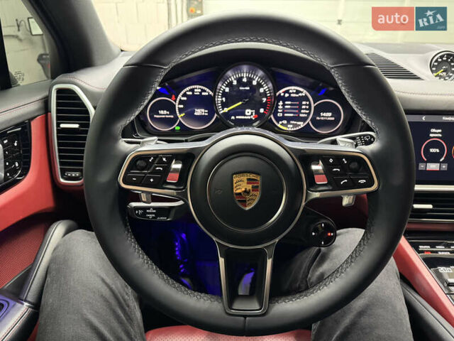 Білий Порше Cayenne, об'ємом двигуна 3 л та пробігом 75 тис. км за 71000 $, фото 56 на Automoto.ua