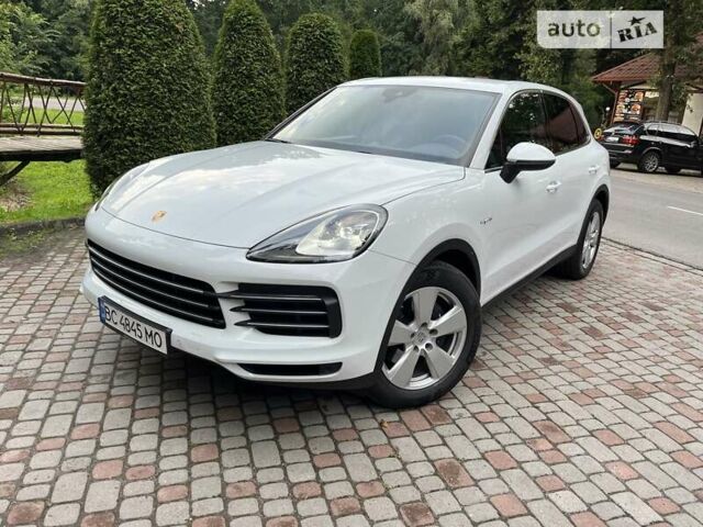 Білий Порше Cayenne, об'ємом двигуна 3 л та пробігом 74 тис. км за 73800 $, фото 9 на Automoto.ua