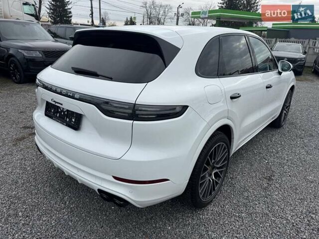 Білий Порше Cayenne, об'ємом двигуна 3 л та пробігом 33 тис. км за 59900 $, фото 30 на Automoto.ua