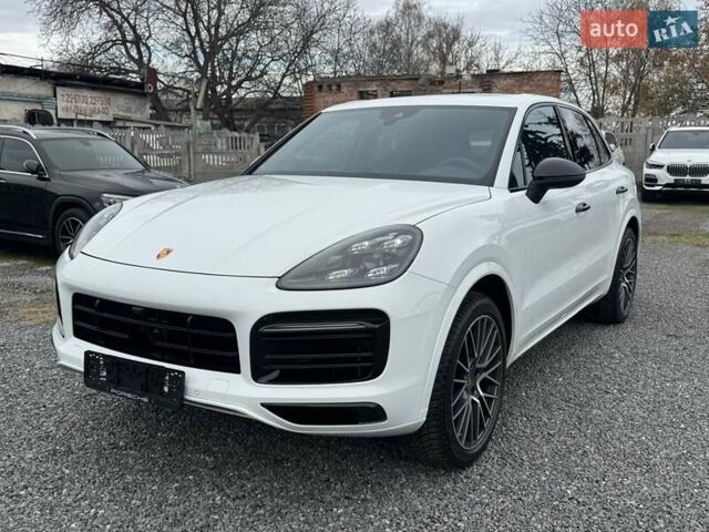Білий Порше Cayenne, об'ємом двигуна 3 л та пробігом 33 тис. км за 59900 $, фото 19 на Automoto.ua