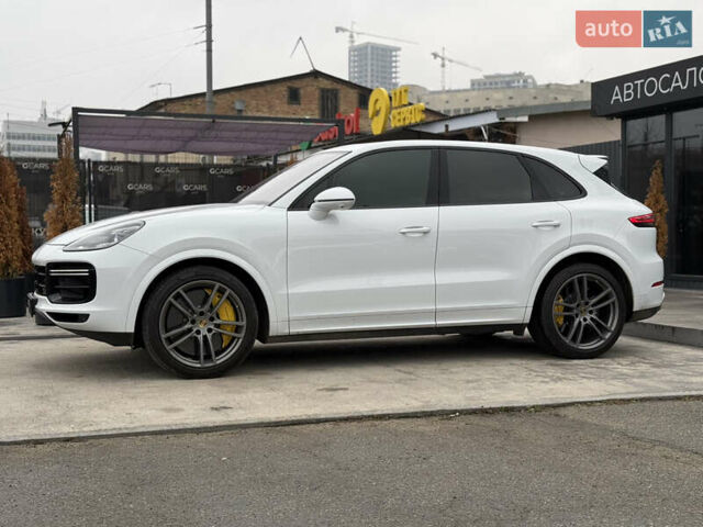 Белый Порше Каен, объемом двигателя 4 л и пробегом 52 тыс. км за 79000 $, фото 8 на Automoto.ua