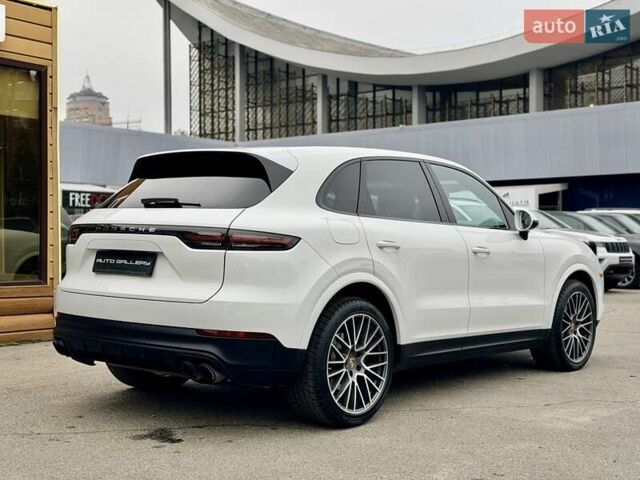 Білий Порше Cayenne, об'ємом двигуна 3 л та пробігом 90 тис. км за 49999 $, фото 8 на Automoto.ua