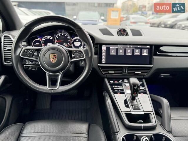 Білий Порше Cayenne, об'ємом двигуна 3 л та пробігом 90 тис. км за 49999 $, фото 27 на Automoto.ua