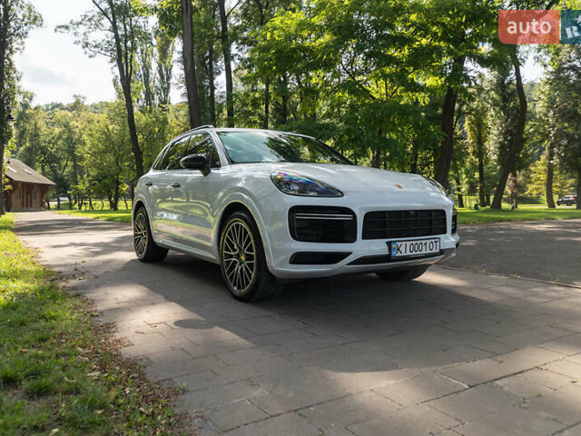 Белый Порше Каен, объемом двигателя 4 л и пробегом 36 тыс. км за 105000 $, фото 7 на Automoto.ua