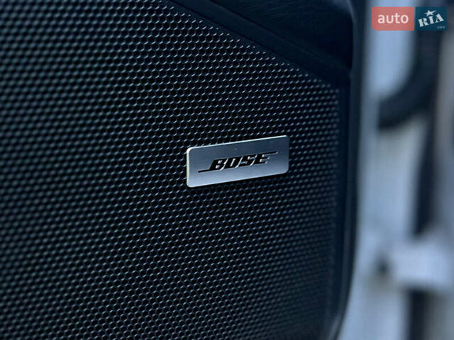 Белый Порше Каен, объемом двигателя 3 л и пробегом 39 тыс. км за 49900 $, фото 29 на Automoto.ua