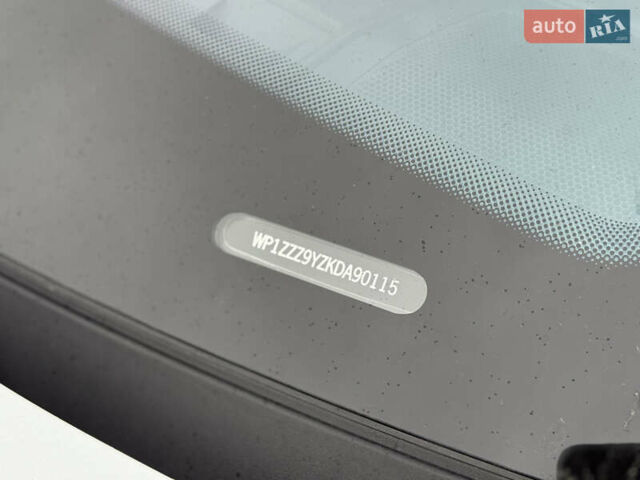 Белый Порше Каен, объемом двигателя 4 л и пробегом 52 тыс. км за 79000 $, фото 15 на Automoto.ua