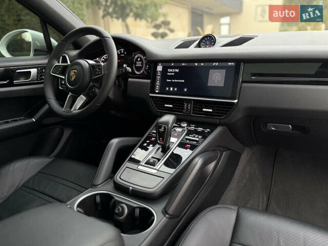 Білий Порше Cayenne, об'ємом двигуна 3 л та пробігом 45 тис. км за 59500 $, фото 62 на Automoto.ua