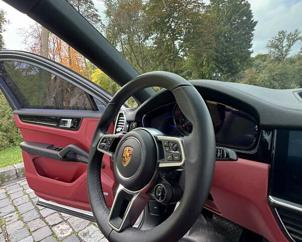 Белый Порше Каен, объемом двигателя 3 л и пробегом 69 тыс. км за 67777 $, фото 18 на Automoto.ua