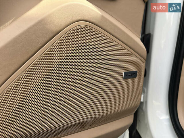 Білий Порше Cayenne, об'ємом двигуна 3 л та пробігом 91 тис. км за 59900 $, фото 9 на Automoto.ua