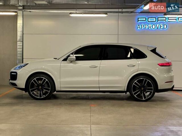 Белый Порше Каен, объемом двигателя 2.89 л и пробегом 62 тыс. км за 67201 $, фото 6 на Automoto.ua