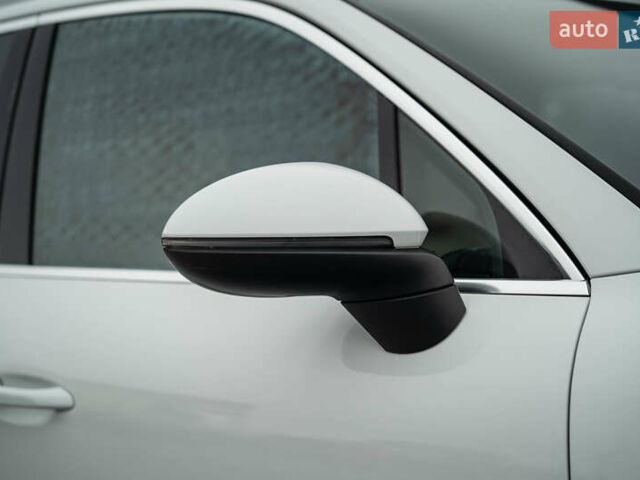 Белый Порше Каен, объемом двигателя 3 л и пробегом 116 тыс. км за 44900 $, фото 9 на Automoto.ua