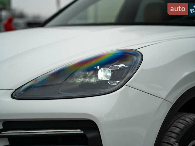 Белый Порше Каен, объемом двигателя 3 л и пробегом 116 тыс. км за 44900 $, фото 14 на Automoto.ua