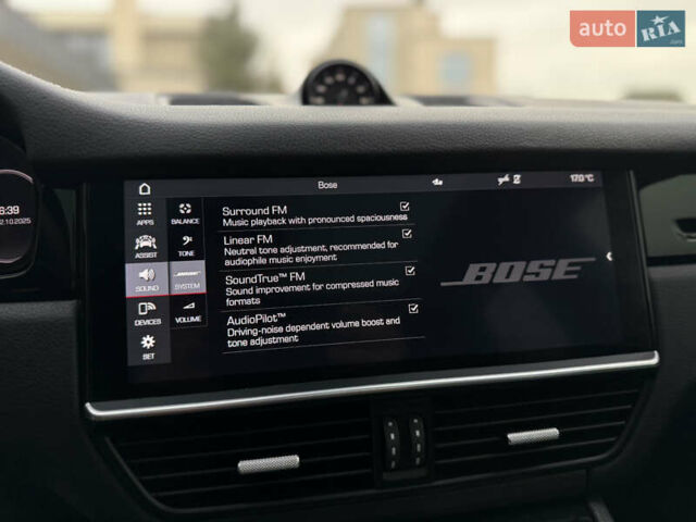 Білий Порше Cayenne, об'ємом двигуна 3 л та пробігом 45 тис. км за 59500 $, фото 44 на Automoto.ua