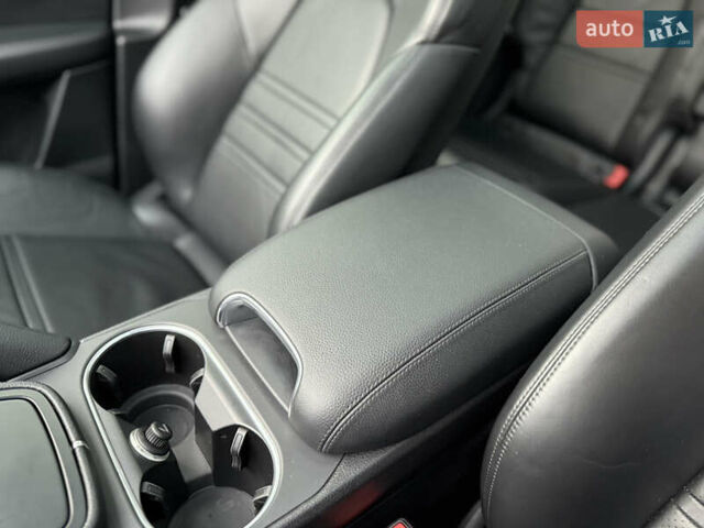 Білий Порше Cayenne, об'ємом двигуна 3 л та пробігом 45 тис. км за 59500 $, фото 34 на Automoto.ua