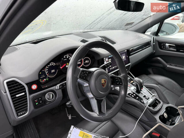 Белый Порше Каен, объемом двигателя 3 л и пробегом 123 тыс. км за 39500 $, фото 6 на Automoto.ua