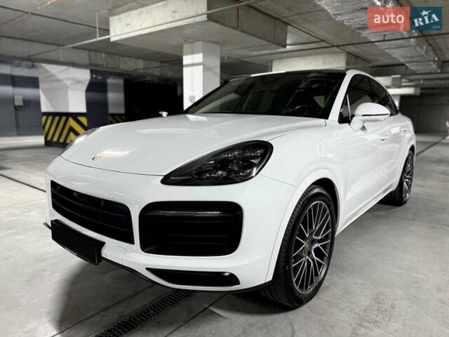 Белый Порше Каен, объемом двигателя 3 л и пробегом 40 тыс. км за 79000 $, фото 2 на Automoto.ua