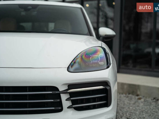 Белый Порше Каен, объемом двигателя 3 л и пробегом 116 тыс. км за 44900 $, фото 12 на Automoto.ua