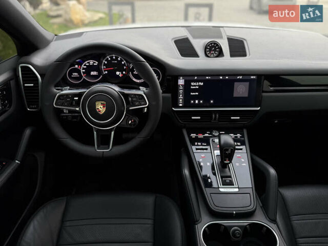 Білий Порше Cayenne, об'ємом двигуна 3 л та пробігом 45 тис. км за 59500 $, фото 51 на Automoto.ua