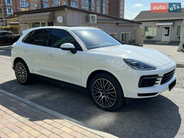 Белый Порше Каен, объемом двигателя 3 л и пробегом 28 тыс. км за 49900 $, фото 7 на Automoto.ua